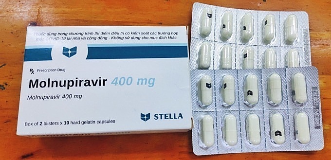 Bộ Y tế cấp phép 3 loại thuốc chứa Molnupiravir điều trị Covid-19 sản xuất trong nước - Ảnh 1.
