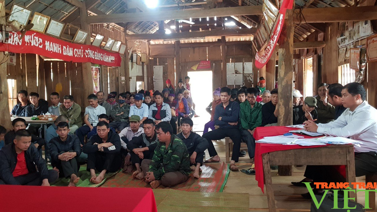Hạt Kiểm lâm Mai Sơn: Làm tốt công tác bảo vệ rừng và PCCCR - Ảnh 3.
