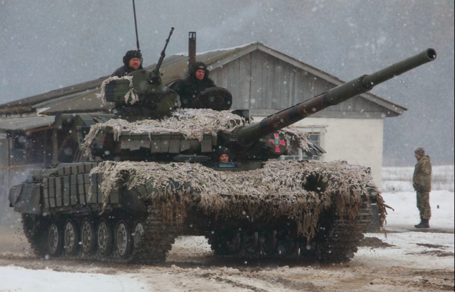 Chiến sự Đông Ukraine leo thang tồi tệ nhất trong nhiều năm, quân ly khai làm điều chưa từng có - Ảnh 1.
