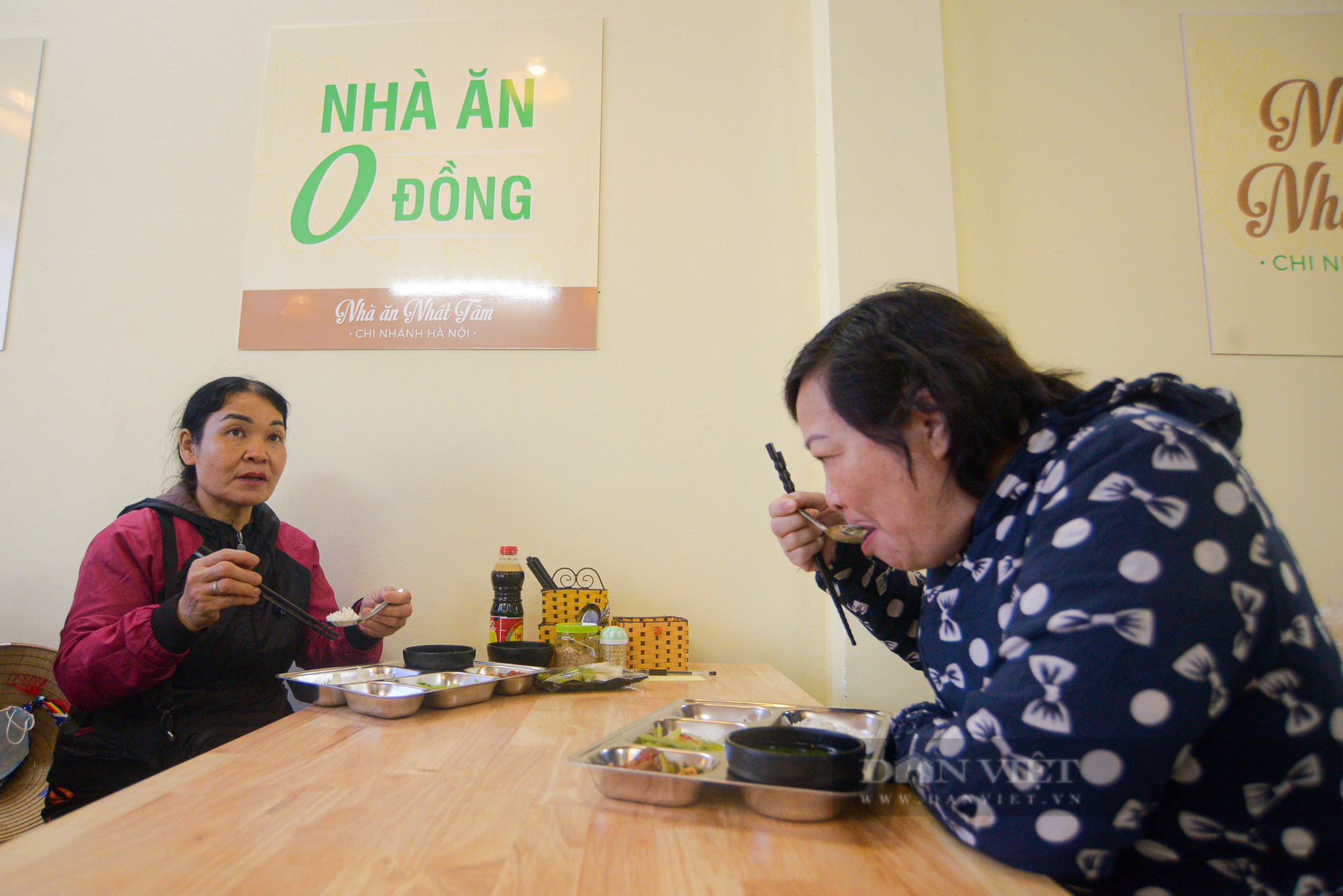 Quán ăn chay tại Hà Nội phục vụ 200 suất ăn mỗi ngày với giá 0 đồng  - Ảnh 9.