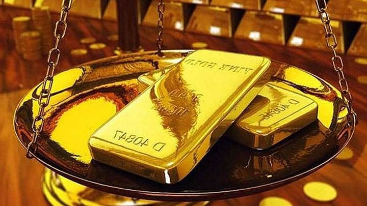 Giá vàng hôm nay 20/2: Đồng loạt tăng, vàng vượt đỉnh, hơn 63 triệu đồng/lượng.