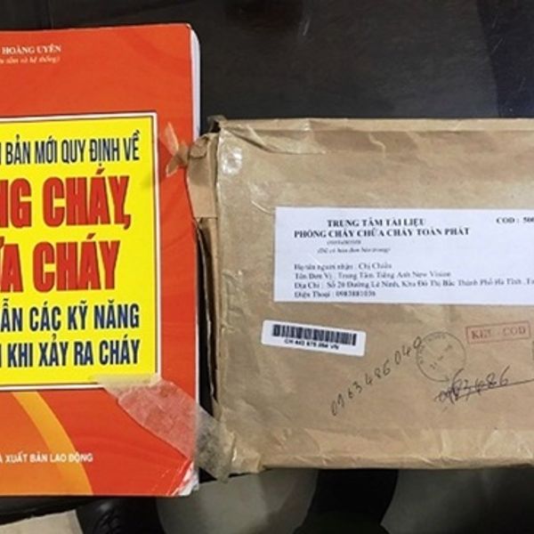 Có đối tượng giả danh Cảnh sát, bán tài liệu với giá &quot;cắt cổ&quot; ở Vĩnh Phúc - Ảnh 1.