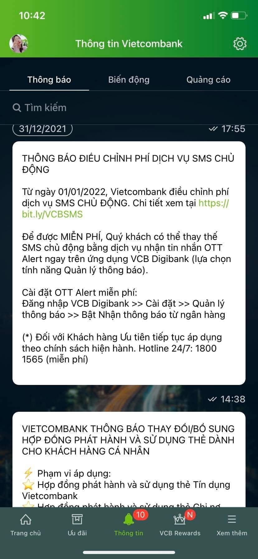 Khách hàng “sốc” vì phí SMS, Vietcombank lên tiếng - Ảnh 1.