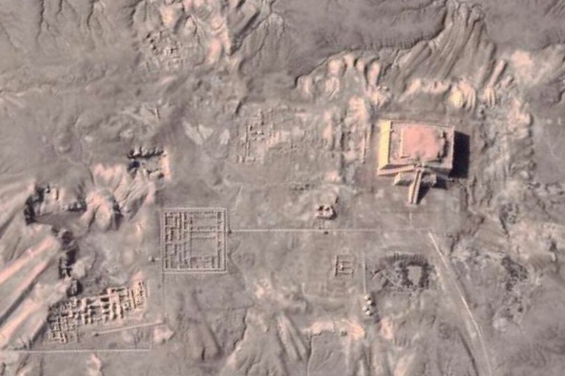 Phát hiện 'thành phố ma' 4.000 năm tuổi tại sa mạc ở Iraq - Ảnh 1.