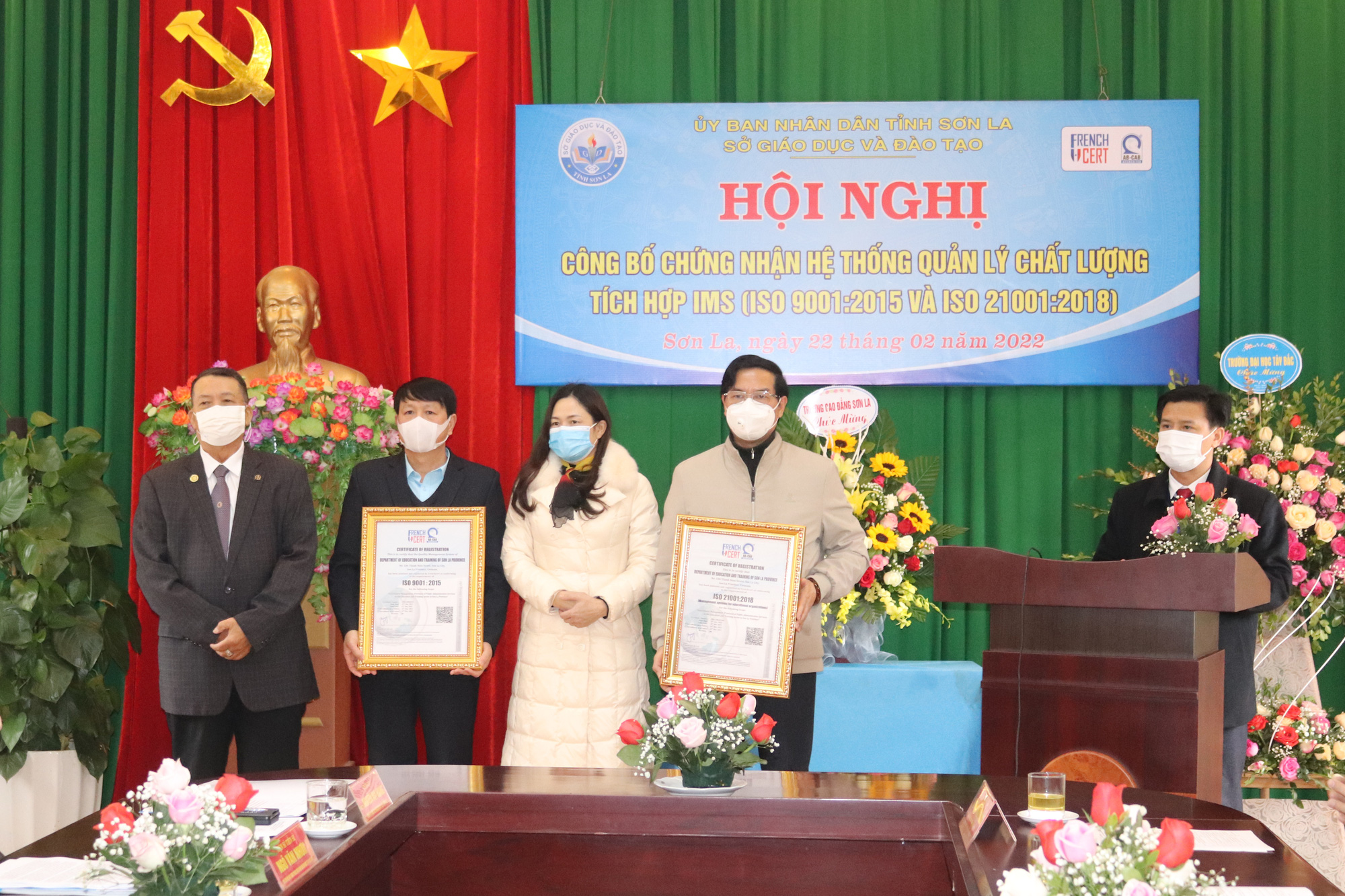 Sở GDĐT Sơn La - đơn vị đầu tiên ở Việt Nam được cấp chứng nhận Hệ thống quản lý chất lượng tích hợp IMS - Ảnh 3.