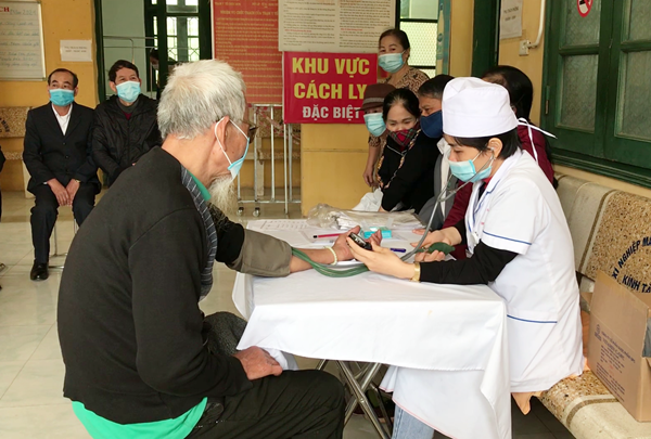 Chương Mỹ (Hà Nội) phấn đấu năm 2030 ít nhất 70% người cao tuổi có... việc làm - Ảnh 1.