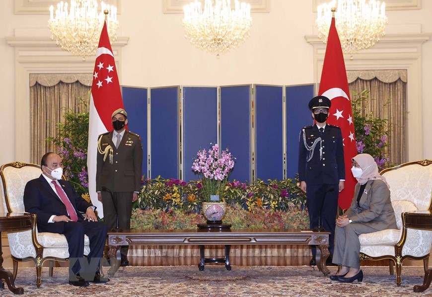 Lễ đón Chủ tịch nước Nguyễn Xuân Phúc thăm cấp Nhà nước tới Singapore - Ảnh 9.