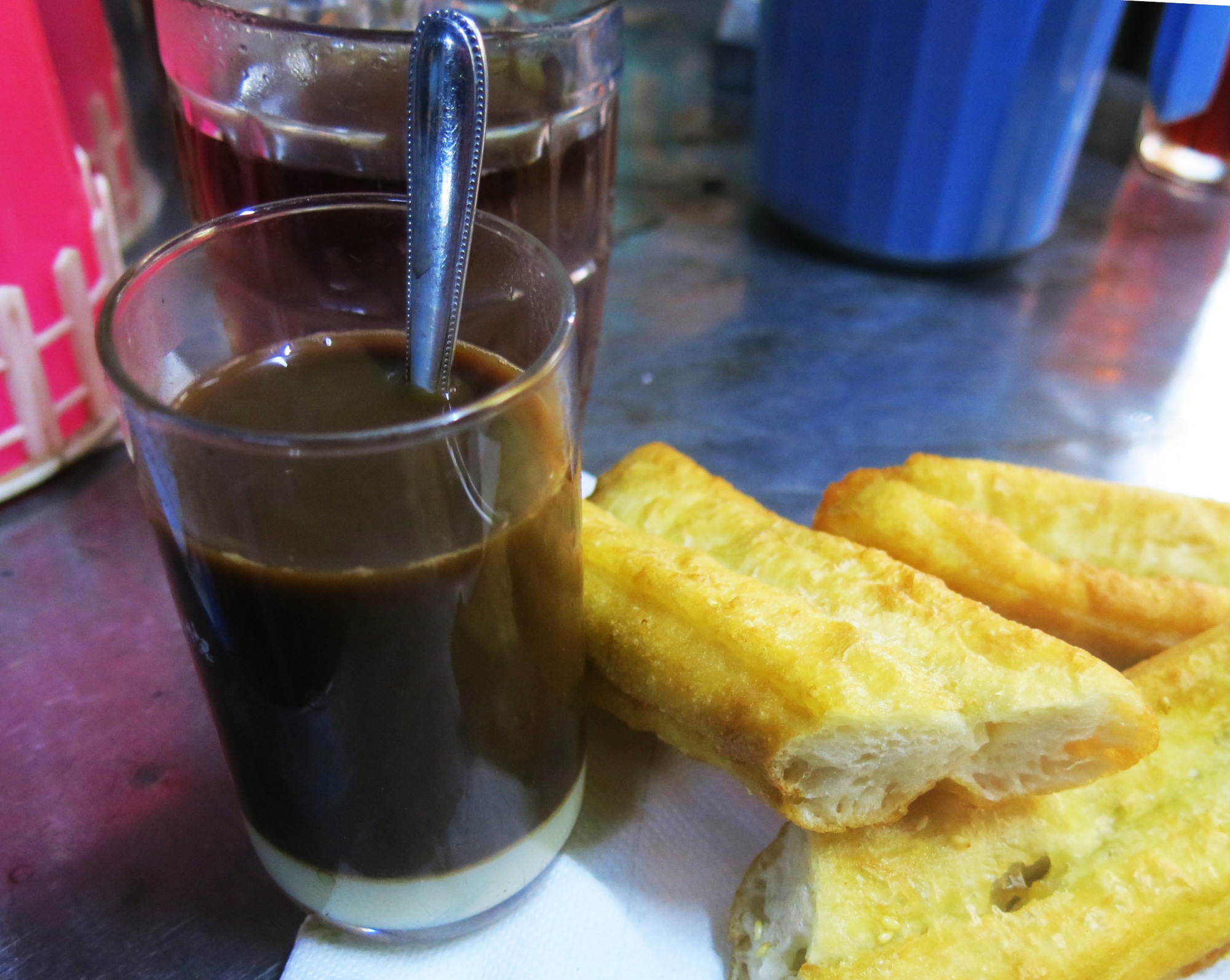 Cà phê Ba Lù, góc cũ nhiều nét duyên mới của Sài Gòn - Ảnh 3.