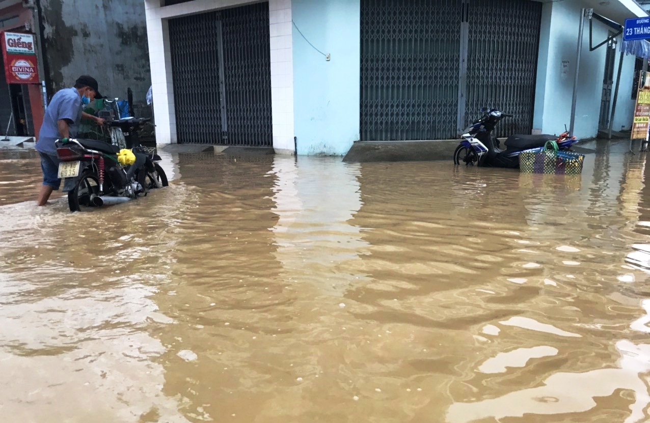 Giải quyết ngập lụt cho TP. Nha Trang với số tiền 3.200 tỷ đồng - Ảnh 1.