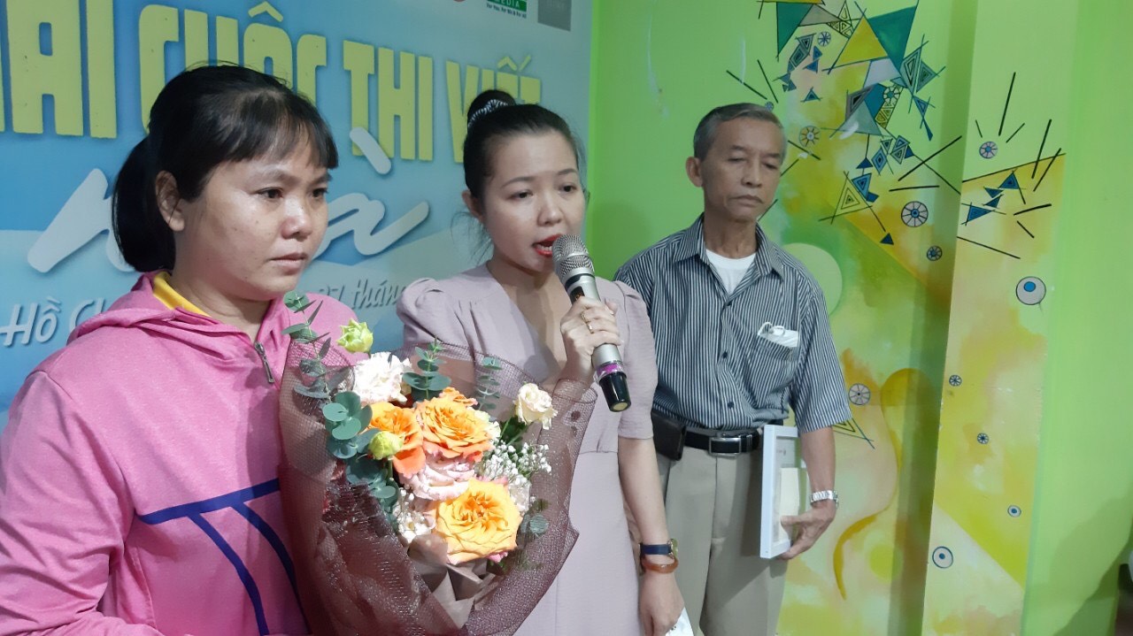 Câu chuyện cảm động của Minh Đan đoạt giải nhất cuộc thi viết 'Về nhà' - Ảnh 1.