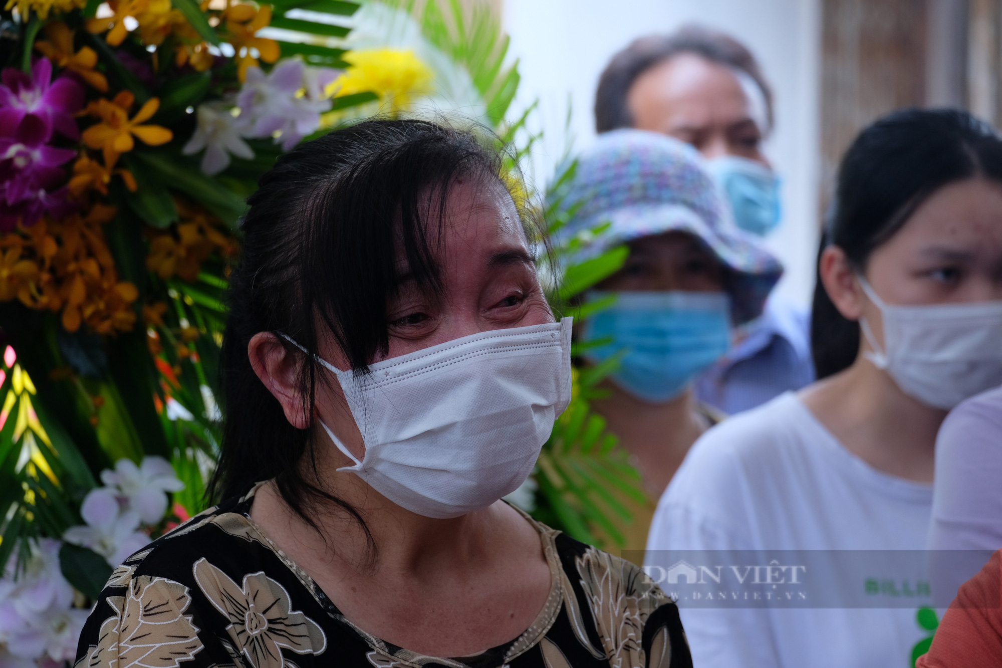 Vụ chìm ca nô ở biển Cửa Đại, Quảng Nam: Tiếng khóc nấc nghẹn những người ở lại  - Ảnh 2.