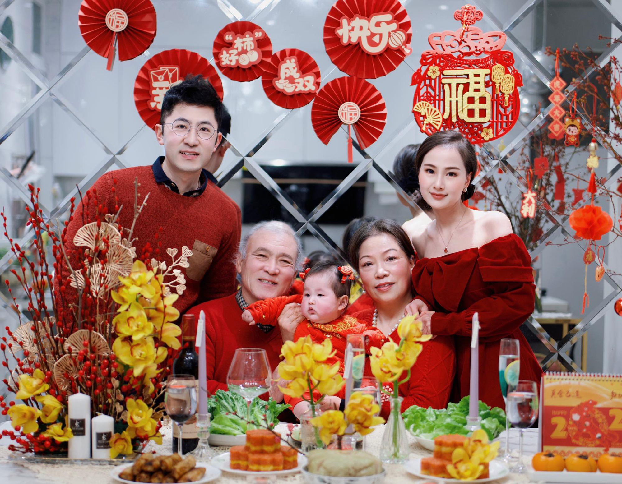 5 năm ăn Tết xa nhà của cô dâu Việt xinh đẹp ở Trung Quốc - Ảnh 1.