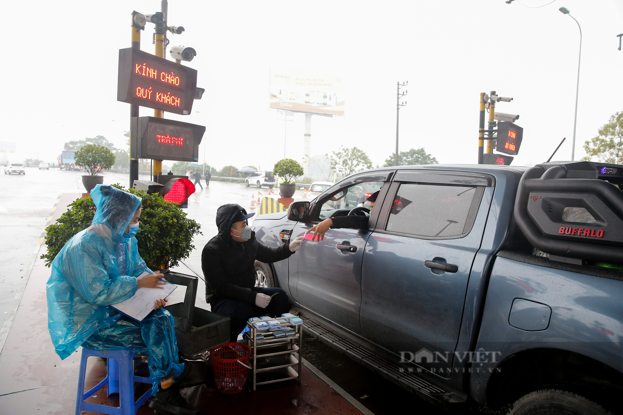 Gian nan trở lại Thủ đô trong ngày nghỉ Tết Nguyên đán cuối cùng - Ảnh 5.