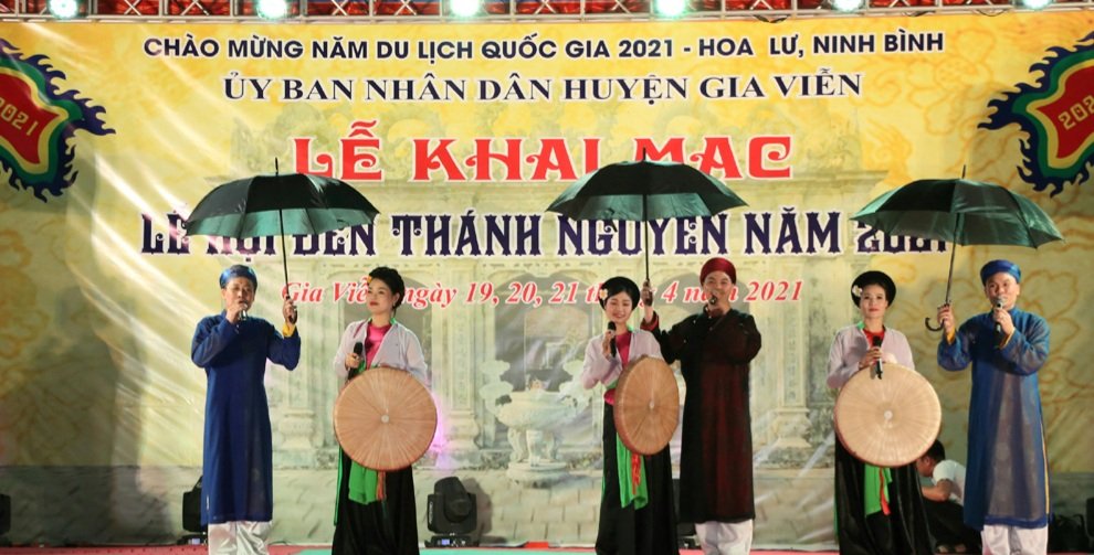 Những lễ hội xuân nổi tiếng nhất ở Ninh Bình - Ảnh 2.