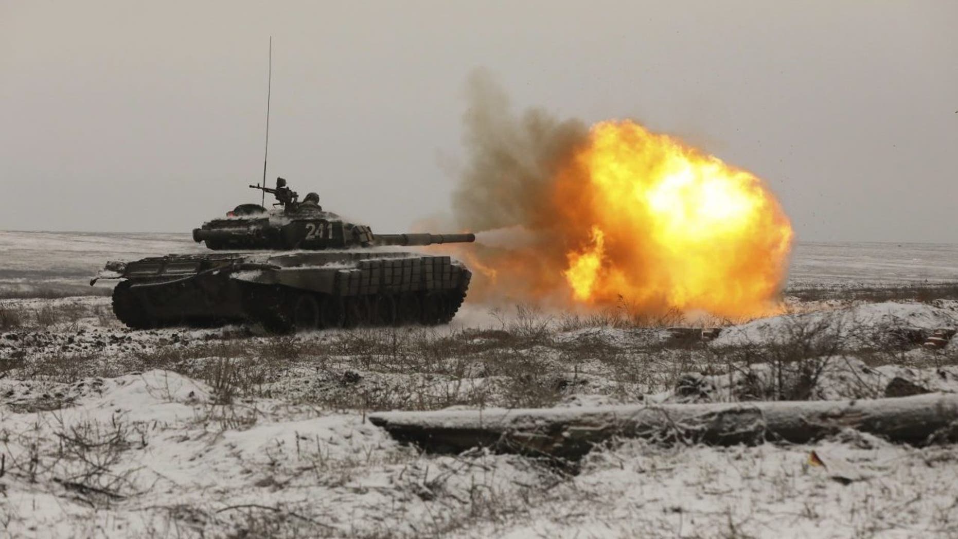 Tướng Mỹ sừng sỏ: Kiev thất thủ trong 72 giờ nếu Nga quyết định tấn công Ukraine - Ảnh 2.