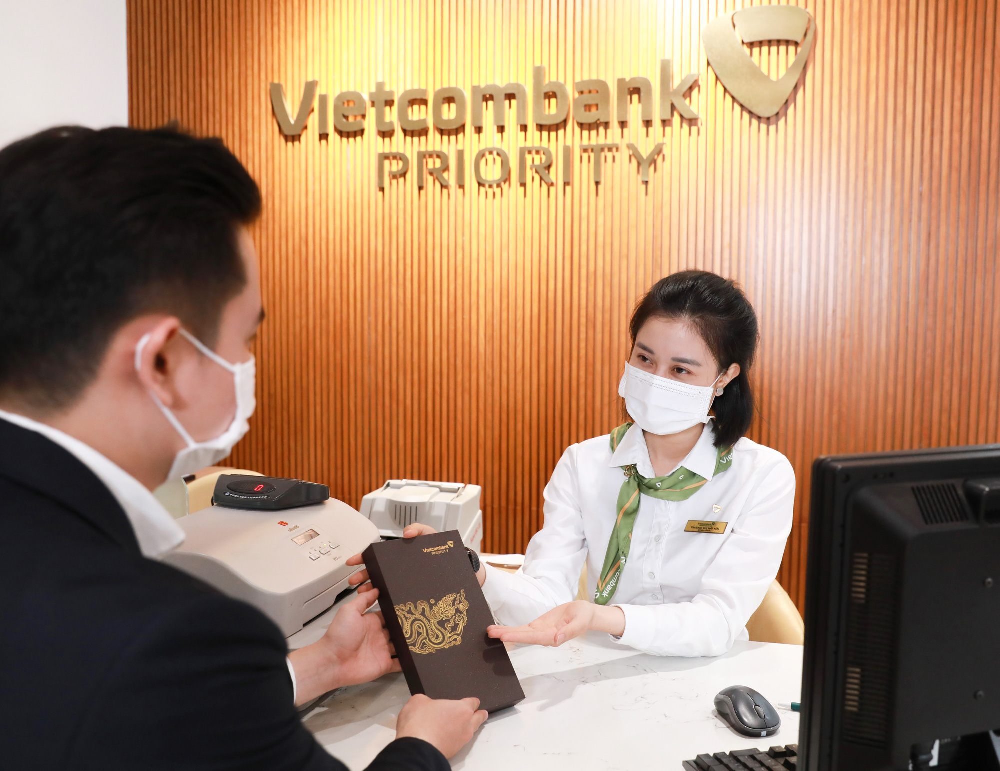 Giải mã: Khách hàng ưu tiên Vietcombank Priority được chăm sóc khác biệt và đẳng cấp như thế nào? - Ảnh 2.