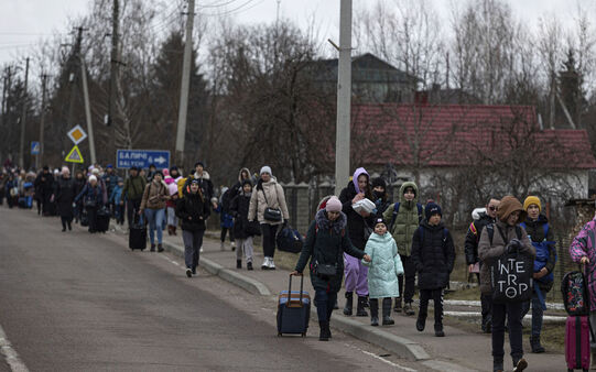 Gần 50.000 người Ukraine đã sơ tán qua hành lang an toàn sang Nga