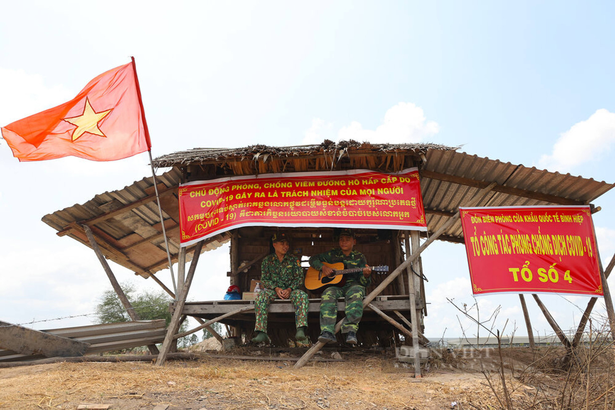 Quân đội đồng hành cùng nhân dân phòng chống dịch Covid-19 - Ảnh 7.