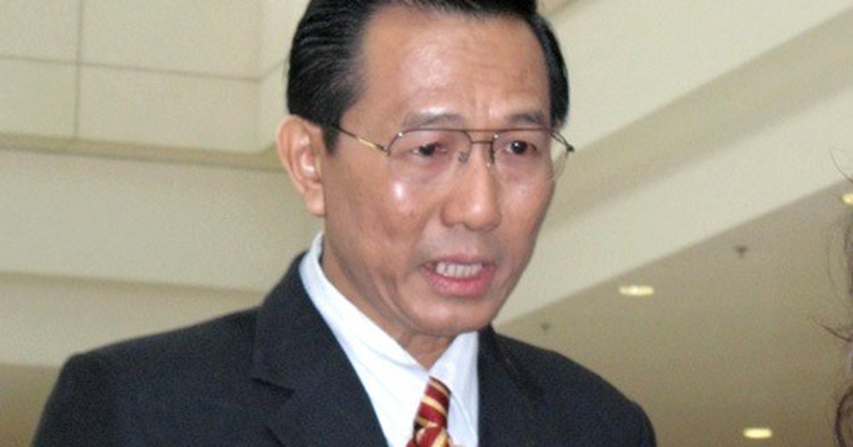 Bộ Công an khởi tố cựu Thứ trưởng Bộ Y tế Cao Minh Quang - Ảnh 1.
