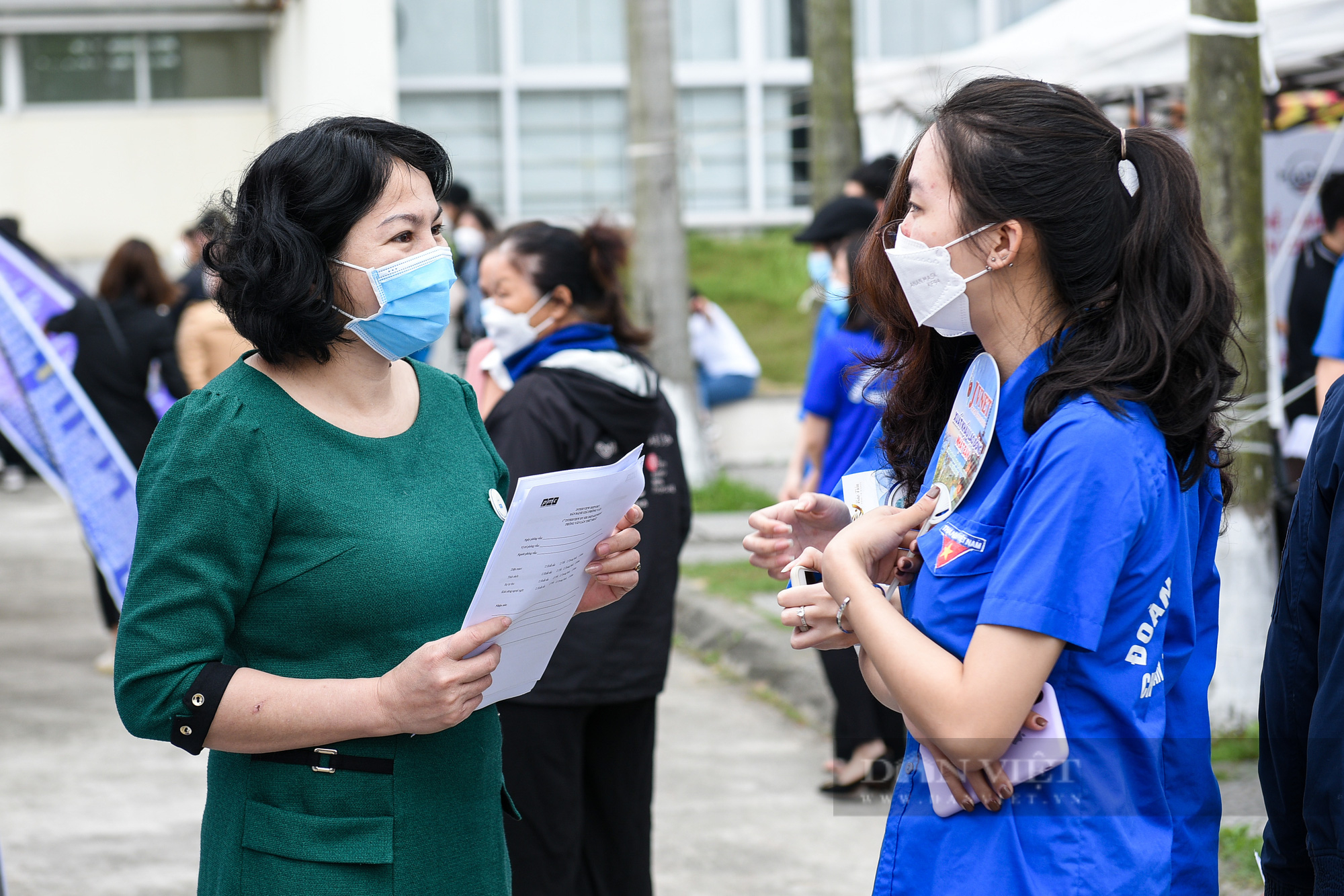 Tư vấn, giới thiệu việc làm cho hơn 2.000 thanh niên tại Phiên giao dịch việc làm thanh niên năm 2022 - Ảnh 11.