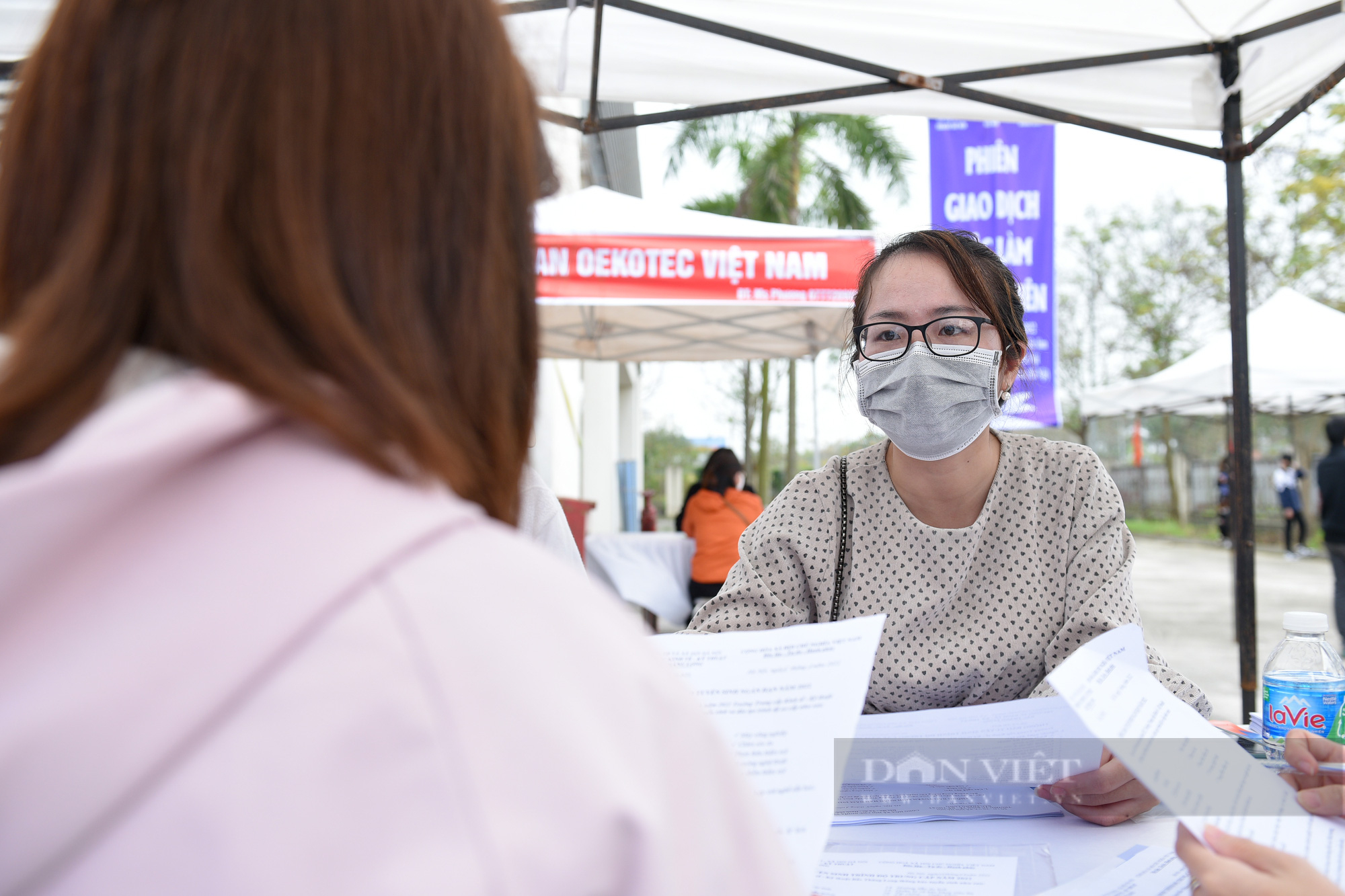 Tư vấn, giới thiệu việc làm cho hơn 2.000 thanh niên tại Phiên giao dịch việc làm thanh niên năm 2022 - Ảnh 9.