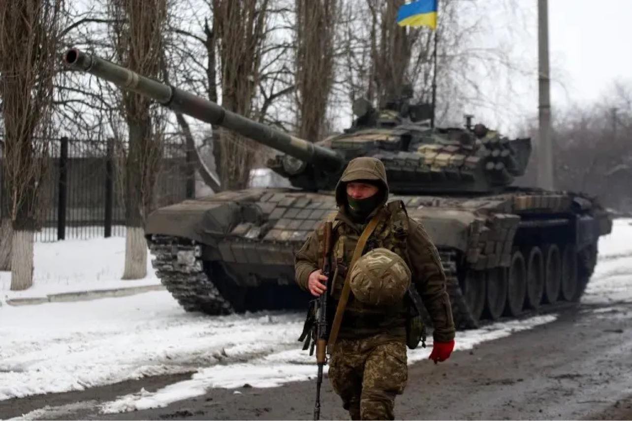 Chiến sự Nga-Ukraine mới nhất: Quân Nga đang bao vây quanh Kiev; 1.300 binh lính Ukraine thiệt mạng - Ảnh 1.