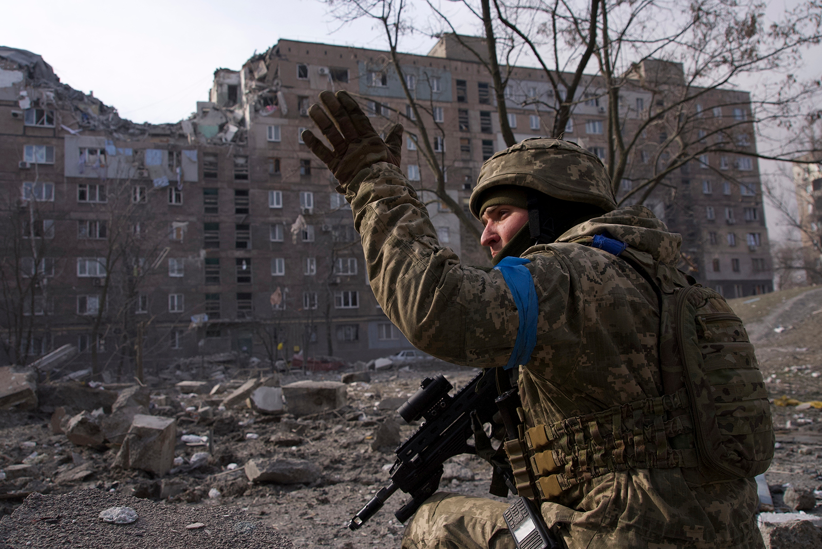 Làm thế nào để ngăn chiến sự Ukraine trở thành một cuộc chiến tranh hạt nhân? - Ảnh 2.