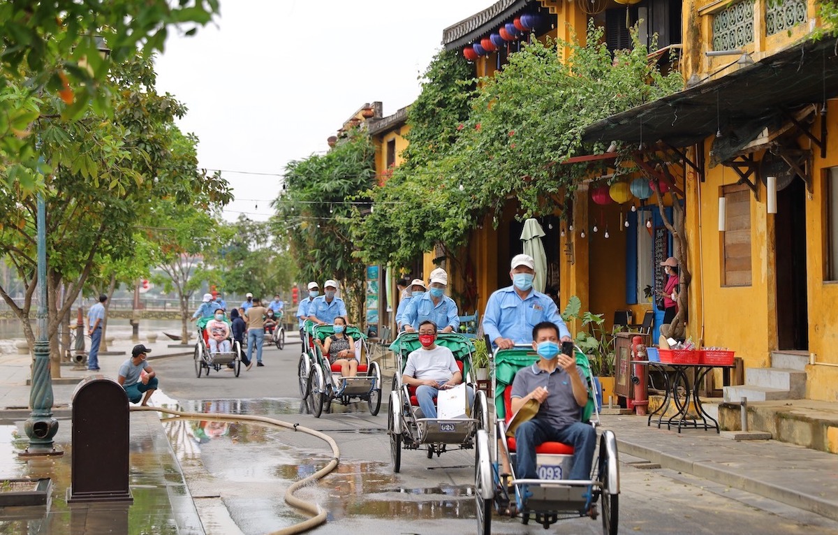 Mở cửa trở lại từ 15/03: Cổ phiếu du lịch hưởng lợi, dự báo &quot;nóng&quot; về &quot;ông lớn&quot; ACV - Ảnh 1.