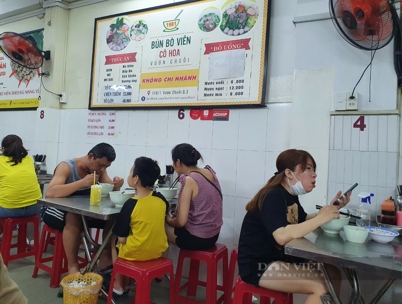 Bún bò viên Vườn Chuối ở Sài Gòn, món ăn nghe lạ lạ mà hút khách suốt 40 năm - Ảnh 4.