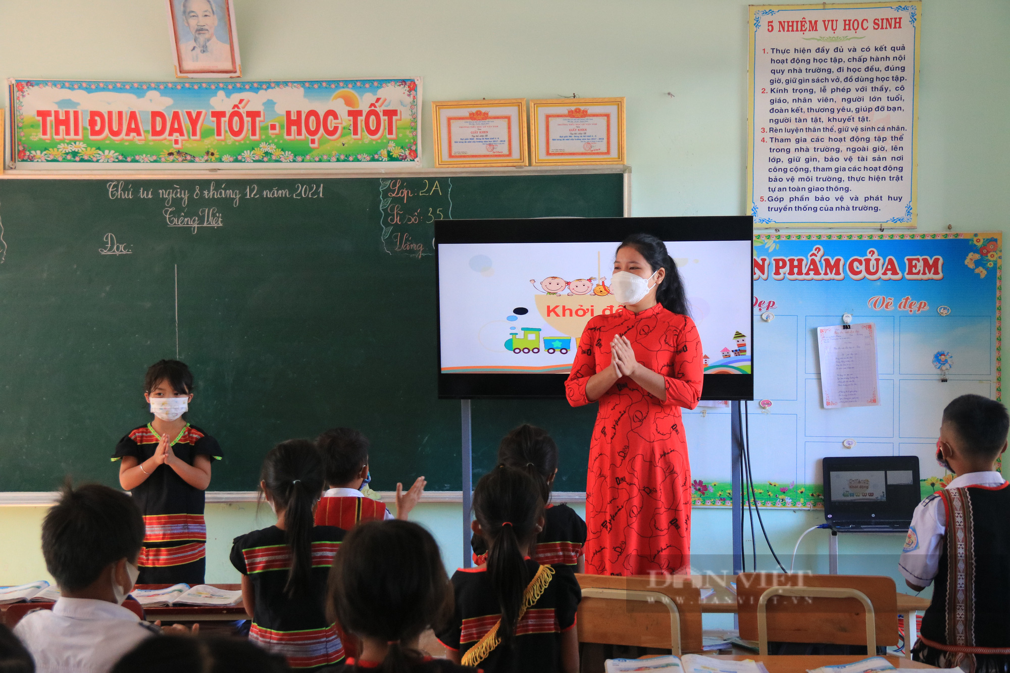 Gói thầu trang thiết bị dạy học ở Kon Tum cao hơn thị trường: UBND tỉnh kiến nghị kiểm toán vào cuộc - Ảnh 1.