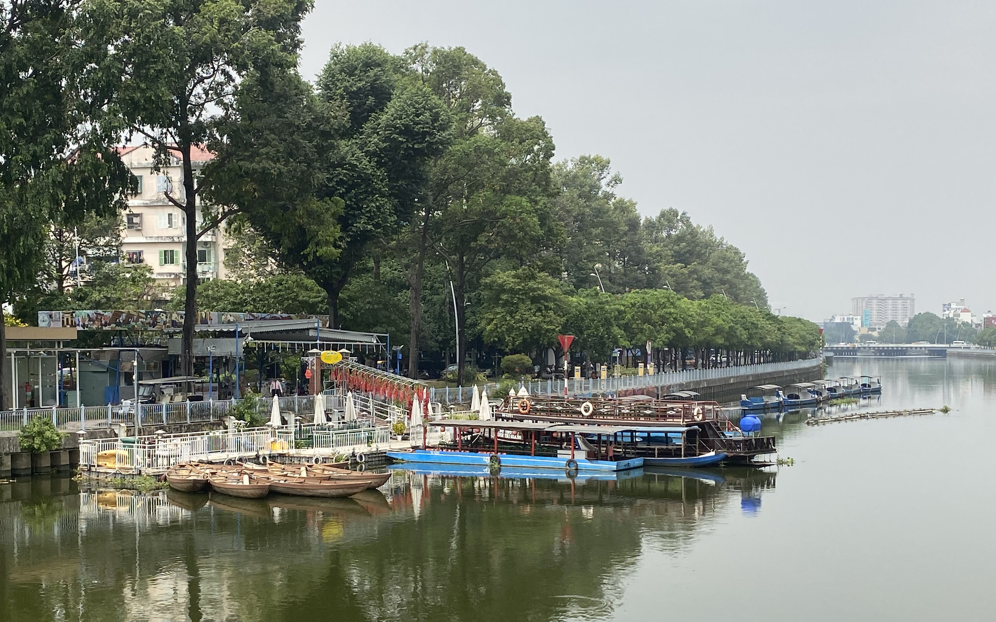 Vụ việc không cho dựng nhà vệ sinh phục vụ du khách ở kênh Nhiêu Lộc – Thị Nghè: Ý kiến các Sở &quot;đá&quot; nhau