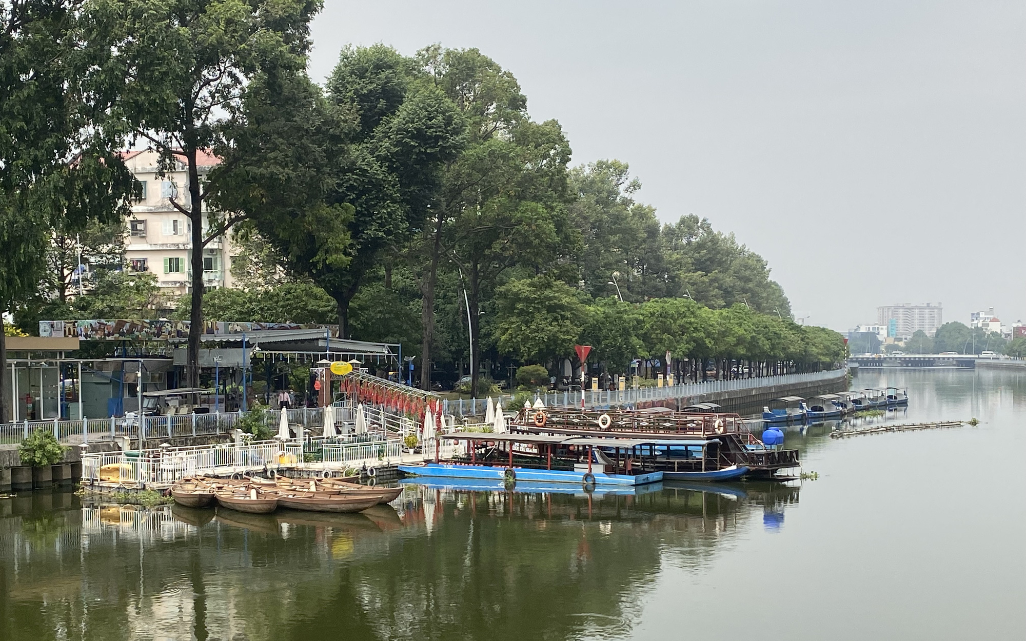 Vụ việc không cho dựng nhà vệ sinh phục vụ du khách ở kênh Nhiêu Lộc – Thị Nghè: Ý kiến các Sở 