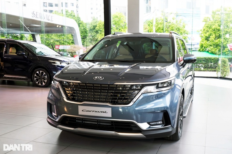 Vượt Toyota và Hyundai, hãng xe này bất ngờ bán nhiều ô tô nhất Việt Nam - Ảnh 2.