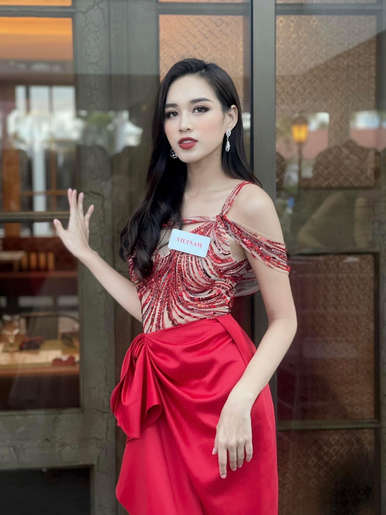 Hành trình của Đỗ Thị Hà tại Miss World 2021: Từ &quot;Hoa hậu đi cấy&quot; vì sợ ế chồng đến Top - Ảnh 3.