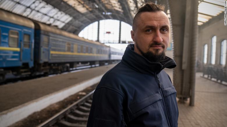 Giám đốc đường sắt Ukraine tiết lộ cách 3 nhà lãnh đạo EU ra vào Kiev trong 24 giờ dưới làn bom đạn - Ảnh 1.