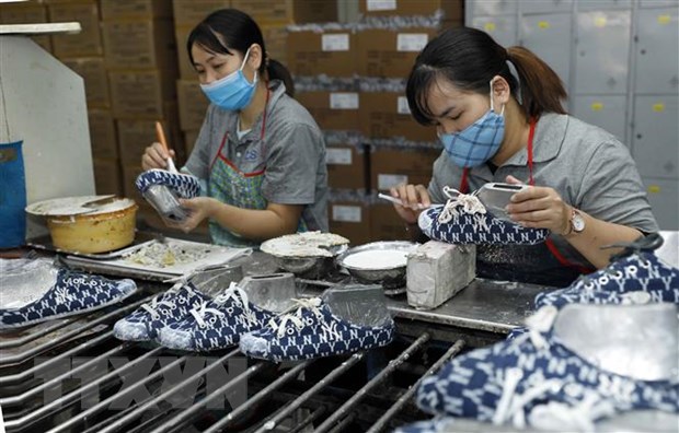 Ngân hàng Thế giới: Kinh tế Việt Nam trên đà phục hồi nhưng yếu tố rủi ro đang tăng cao - Ảnh 1.