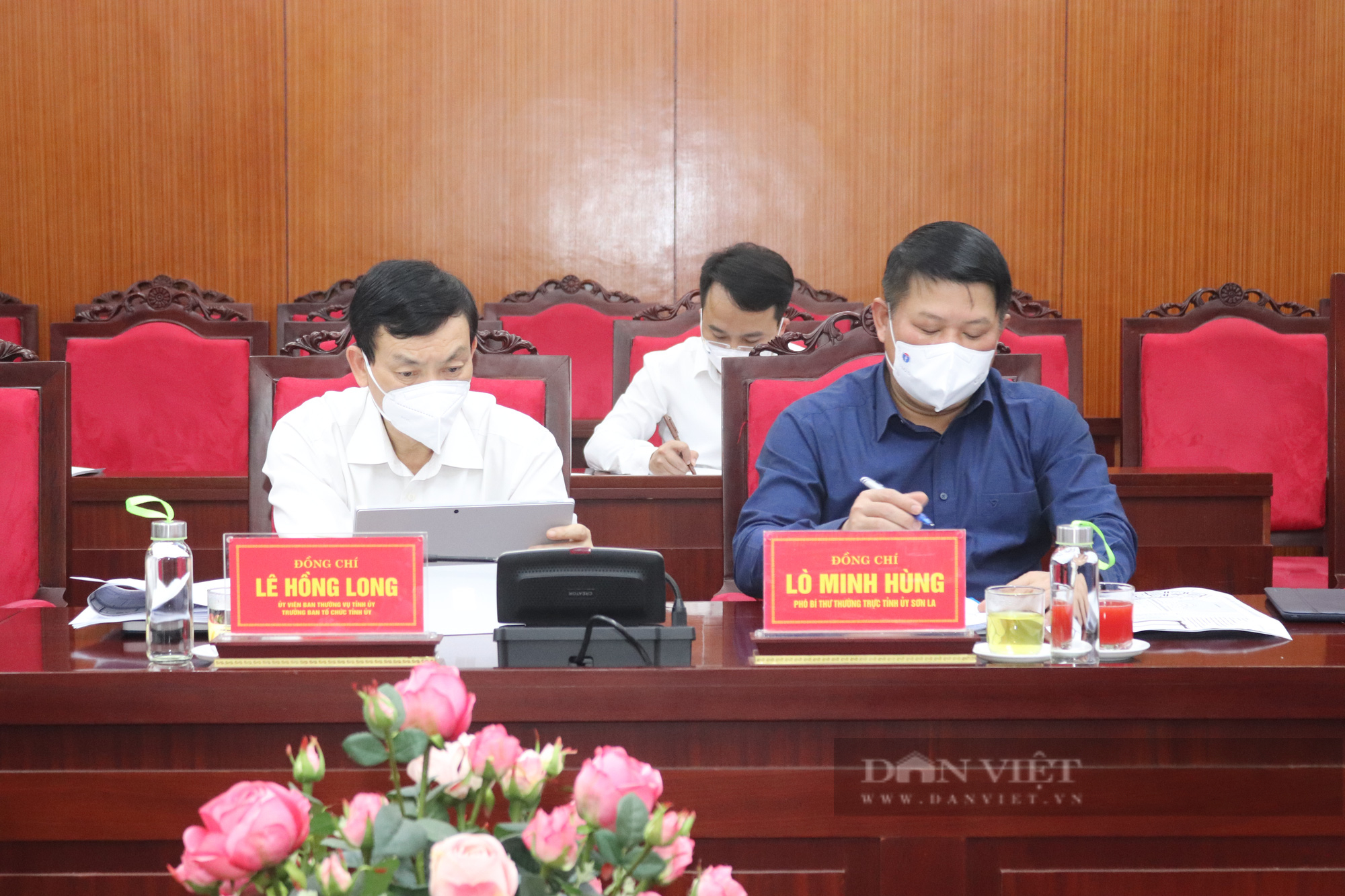 Sơn La cử 4 Phó Chủ tịch tỉnh tham gia tổ chức Hội nghị Thủ tướng đối thoại với nông dân - Ảnh 4.