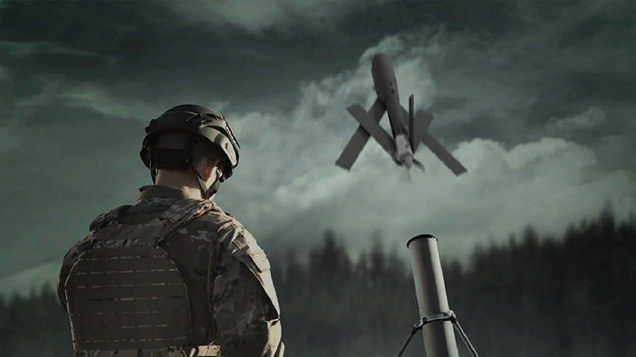 Vì sao UAV tự sát 'Thần phong' Mỹ cấp cho Ukraine có thể gây 'ác mộng tồi tệ' của Nga - Ảnh 1.