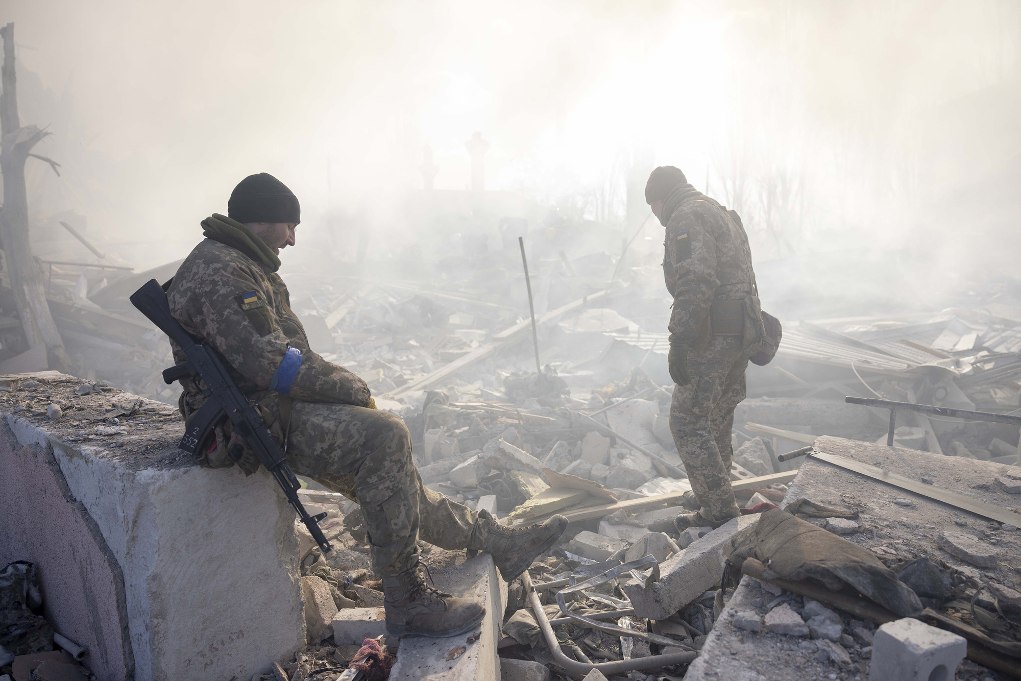 Toàn cảnh 4 tuần chiến sự Nga-Ukraine: Các nhà lãnh đạo thế giới đang làm gì? - Ảnh 4.