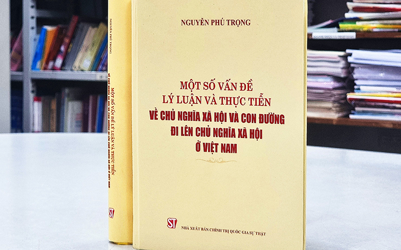 Giá trị cốt lõi, bền vững của chủ nghĩa xã hội trong cuốn sách của Tổng Bí thư - Ảnh 1.