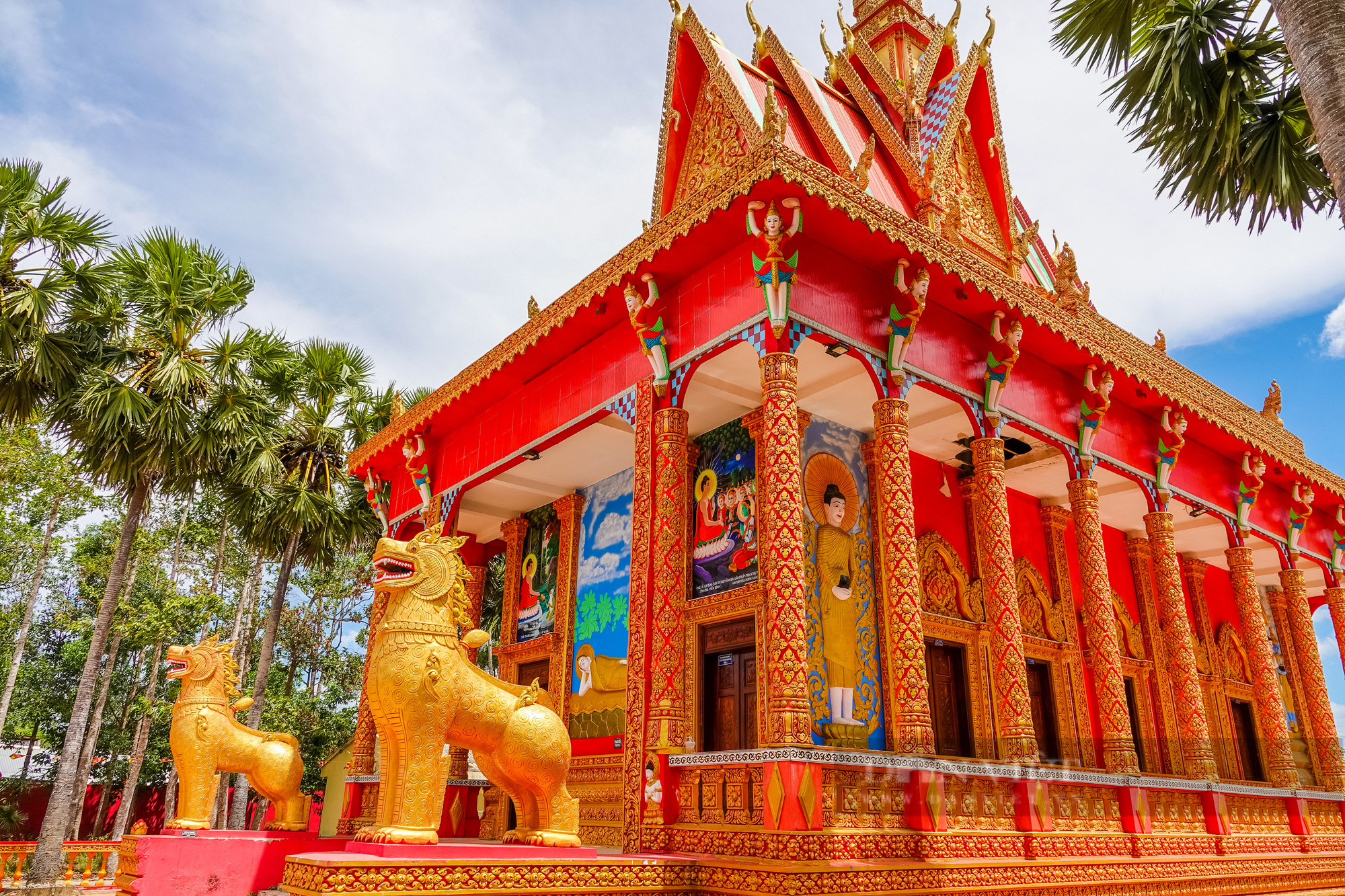 Những ngôi chùa khmer đẹp lộng lẫy ở Sóc Trăng - Ảnh 11.