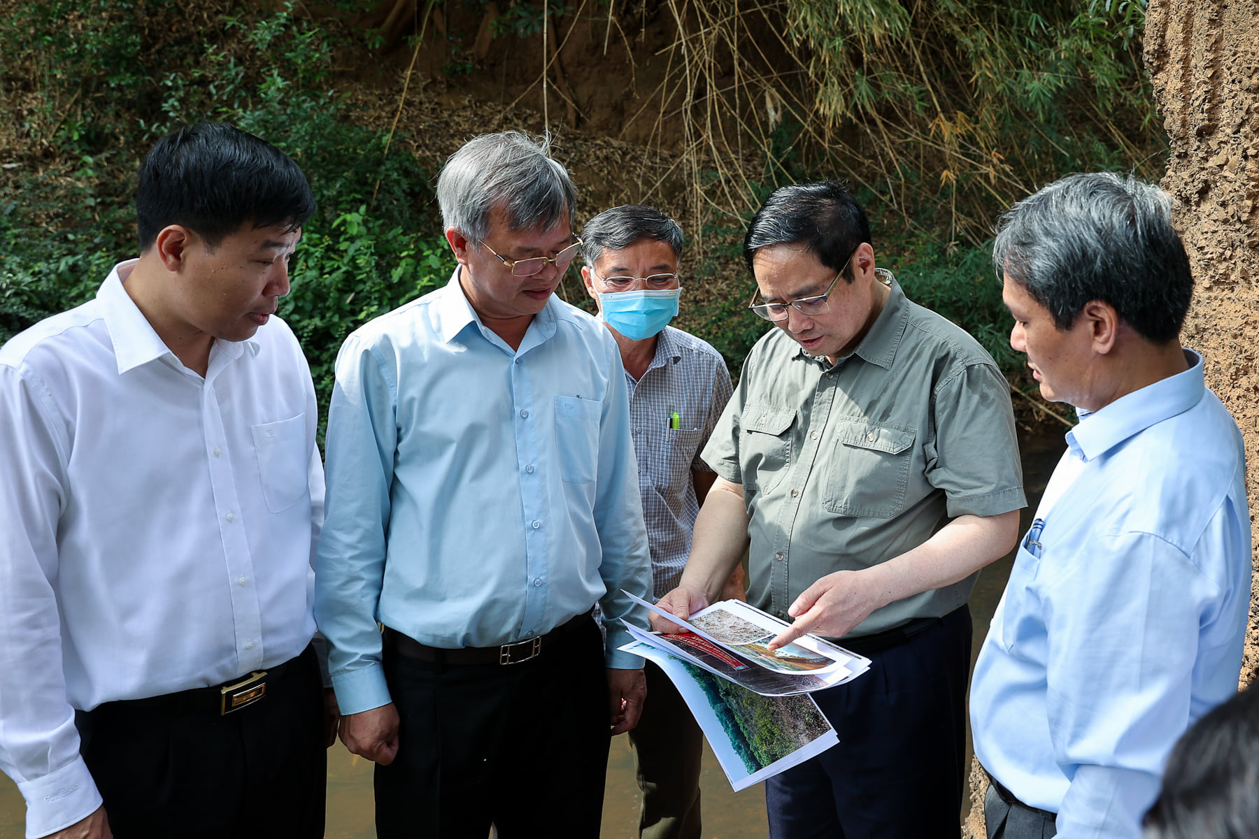 Thủ tướng yêu cầu Bình Phước ưu tiên nguồn lực phát triển giao thông  - Ảnh 3.