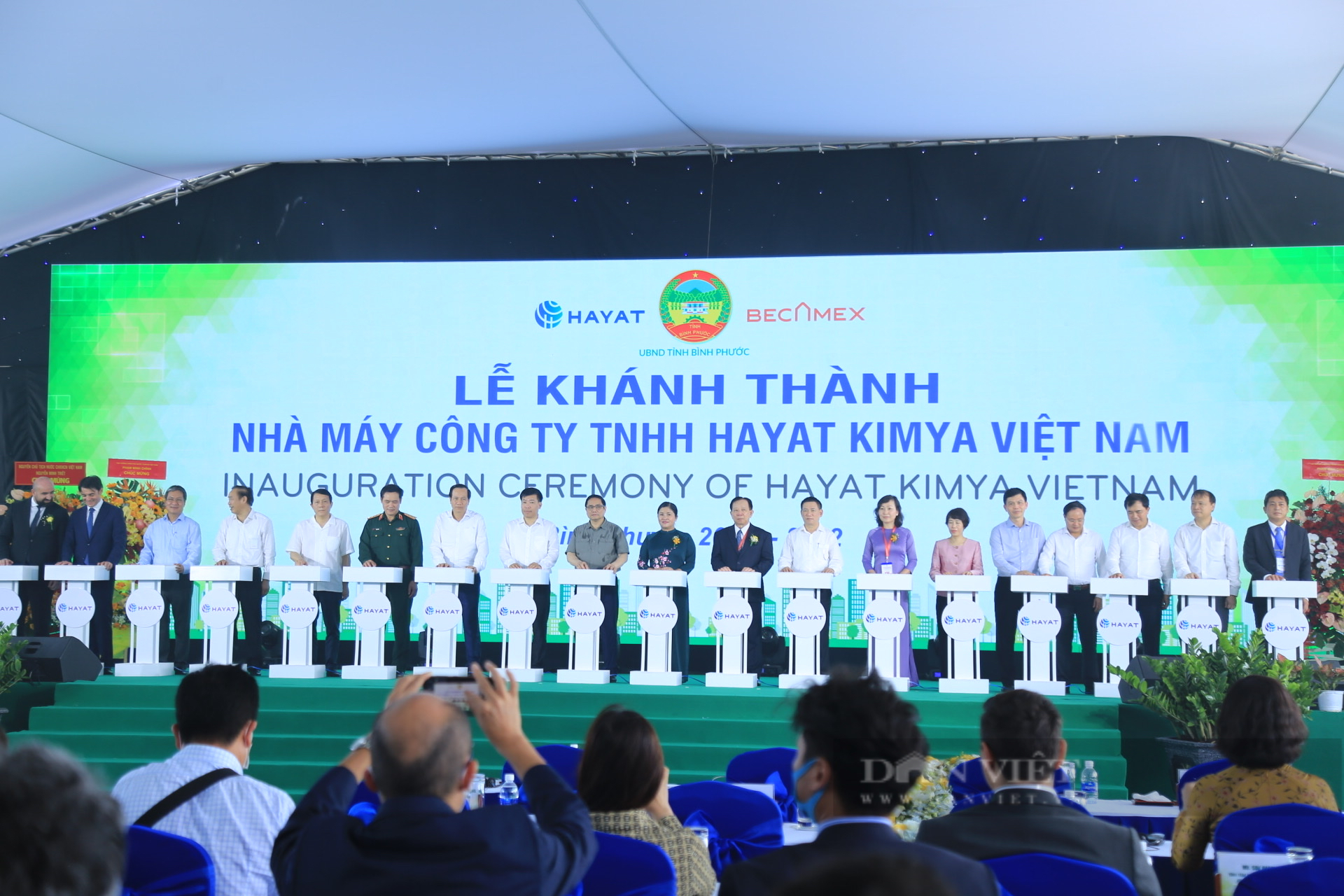 Thủ tướng thăm nhà máy Hayat Kimya Việt Nam có vốn đầu tư 250 triệu USD tại Bình Phước - Ảnh 4.