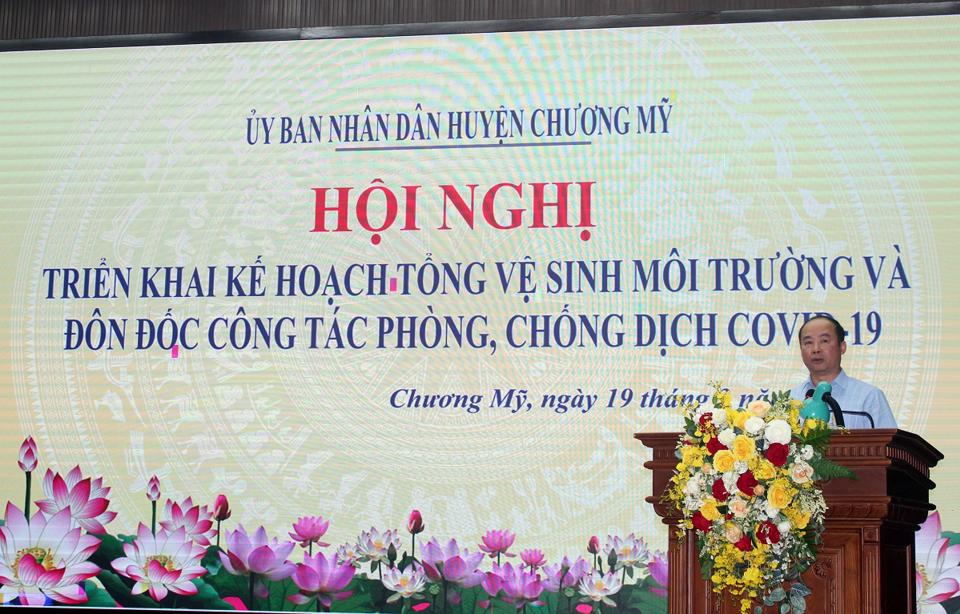 Huyện Chương Mỹ phát động chiến dịch &quot;Ngày Chủ nhật xanh&quot; - Ảnh 1.