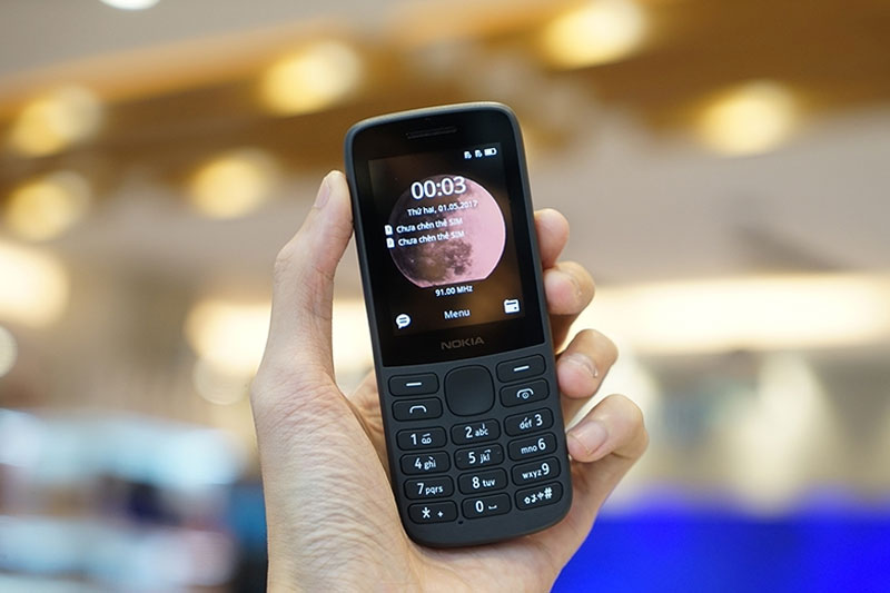 5 mẫu điện thoại “cục gạch” dưới 1 triệu đồng: Pin siêu khỏe, kết nối mạng ổn định - Ảnh 5.