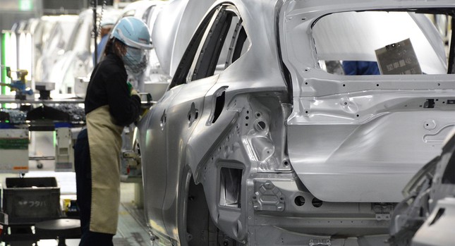 Toyota cắt giảm sản lượng trong ba tháng - Ảnh 4.