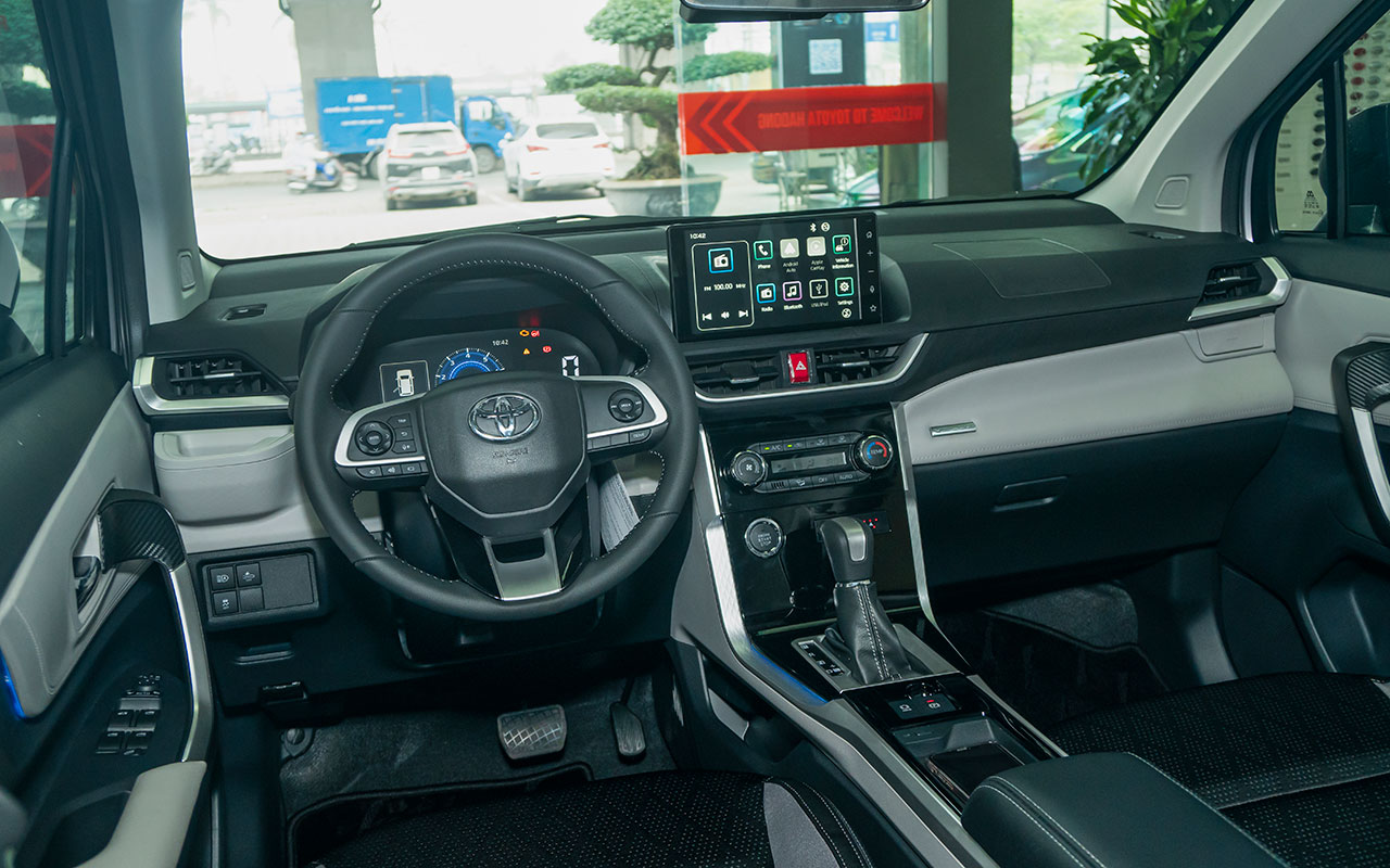 Trải nghiệm Toyota Veloz Cross 2022 vừa về đại lý, giá lăn bánh liệu có hấp dẫn? - Ảnh 6.