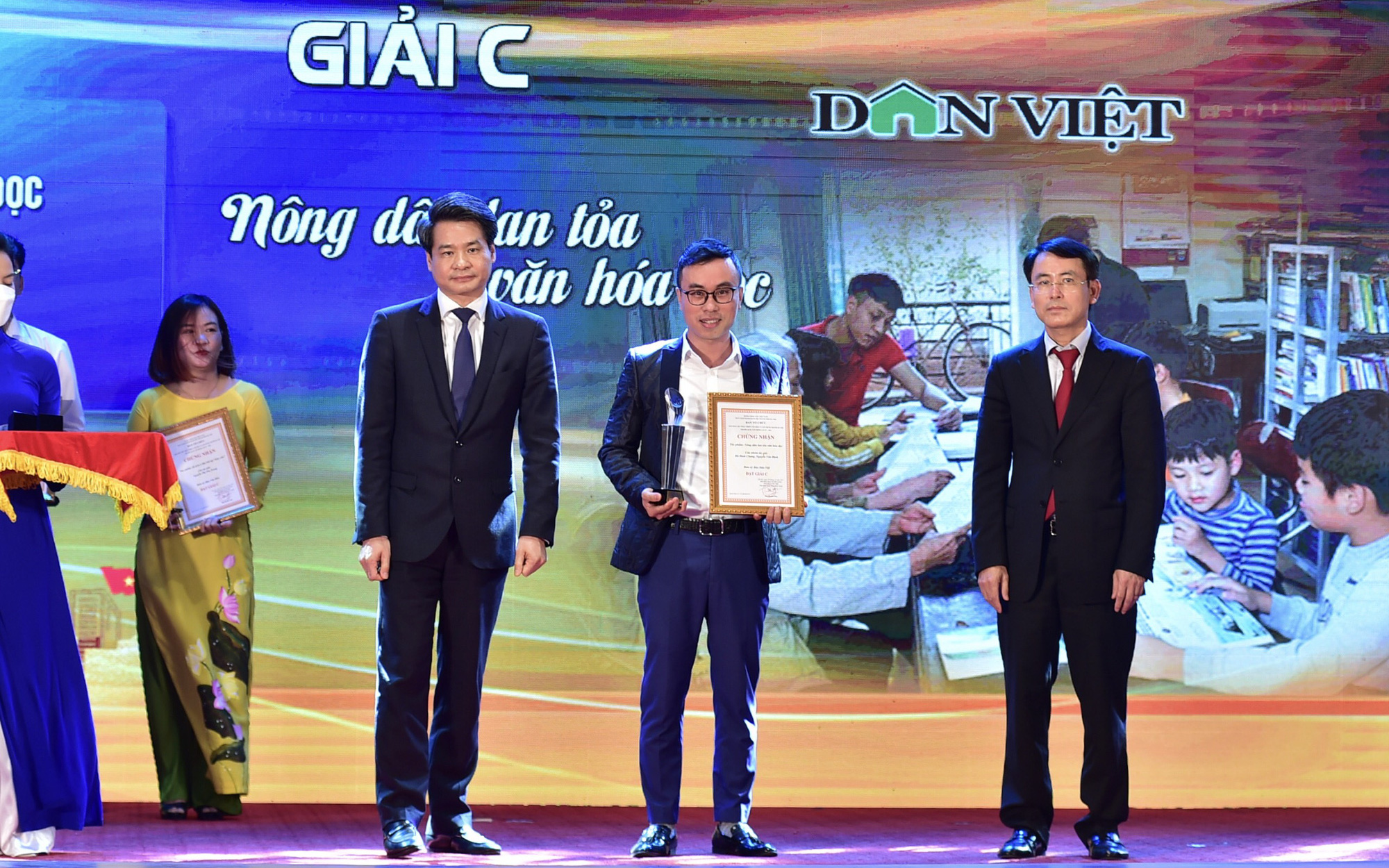 Báo Dân Việt đoạt Giải C Giải Phát triển văn hóa và xây dựng người Hà Nội