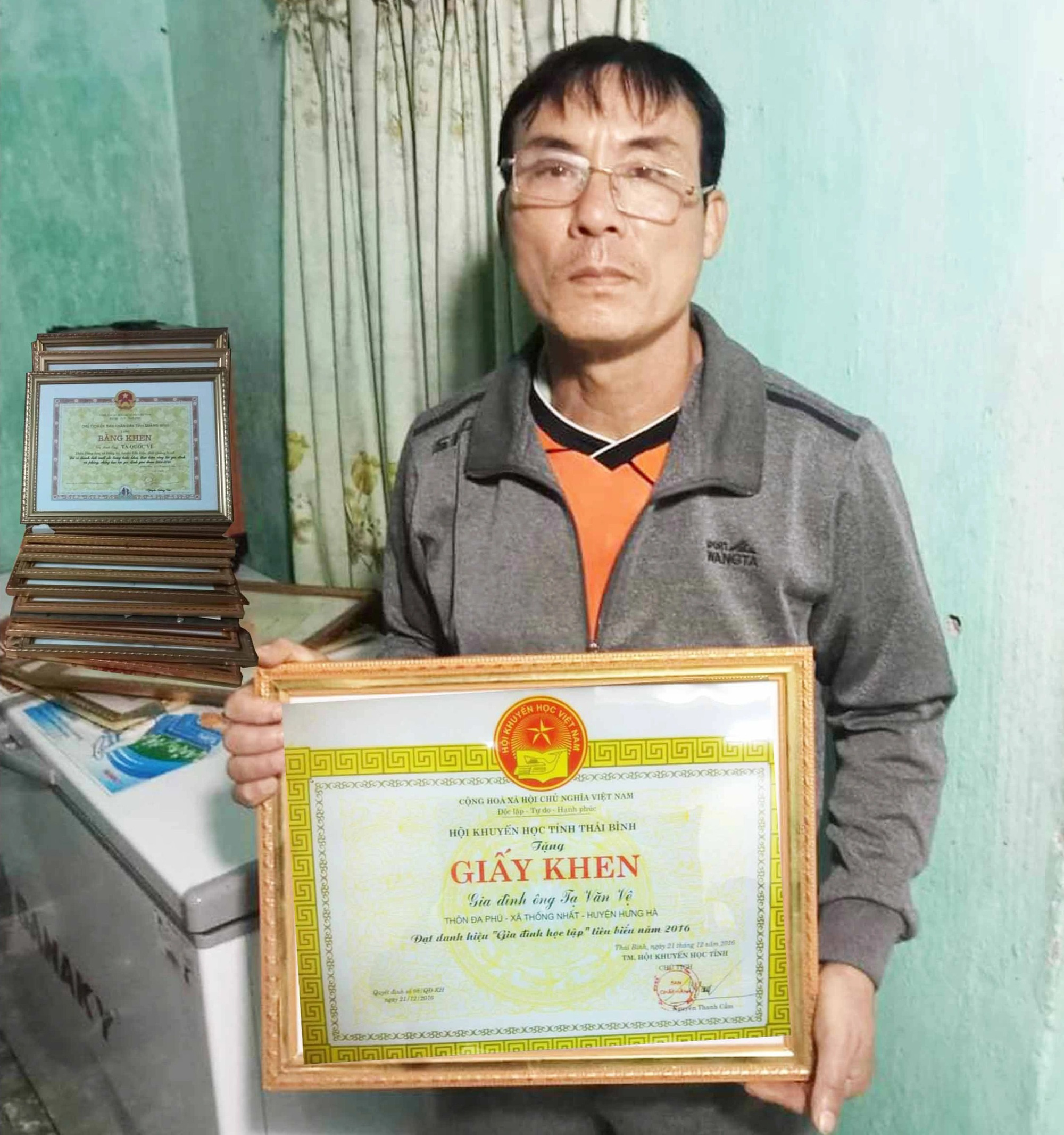 Một gia đình nông dân ở Thái Bình có có 3 người con đều là thạc sĩ, tiến sĩ - Ảnh 1.