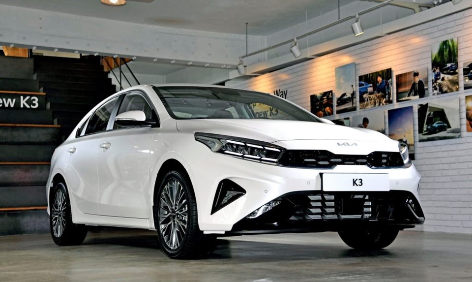 Có 750 triệu đồng, chọn Toyota Corolla Altis hay Kia K3? - Ảnh 3.